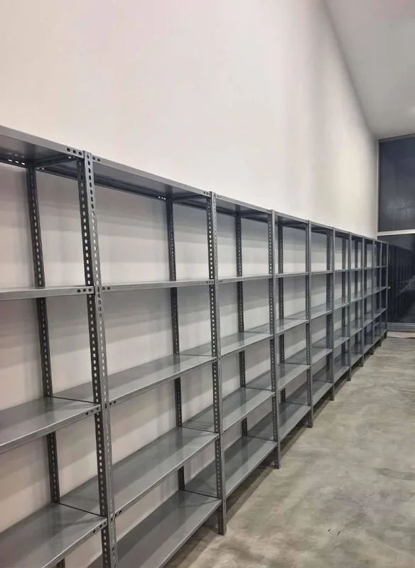 Market Raf Sistemleri